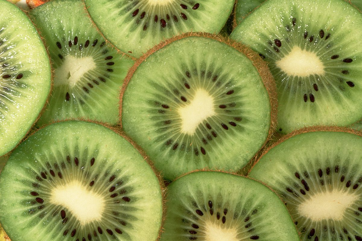 The 50 Best Foods For Your Heart Kiwi Gettyimages 527995150
