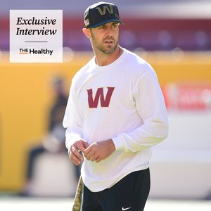 Alex Smith Is Ready To Empower People Experiencing Pain Gettyimages 1285097933